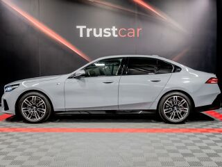 BMW 520 M SPORT PAKETT 2.0 145kW