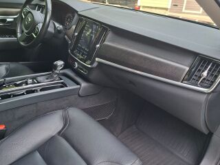 Volvo V90 Cross Country 2.0 140kW