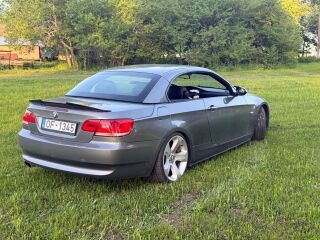 BMW 325 3.0 r6 145kW