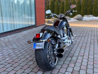 Harley-Davidson VRSCB V-Rod V2 Revolution 86kW