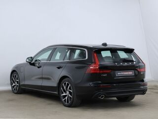 Volvo V60 T6 AWD 2.0 186кВ