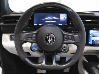 Maserati MC20 Cielo 3.0 V6 463кВ