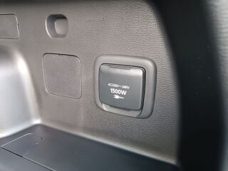 Mitsubishi Outlander Instyle 4WD 2.4 PHEV 225kW