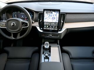 Volvo XC90 4C AWD H&K BRIGHT 7 INTELLI SAFE PRO MY26 2.0 T8 Long Range Plug-in 335kW