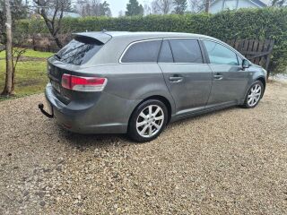 Toyota Avensis 2.2 130kW