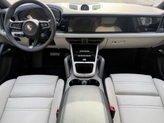 Porsche Cayenne Sport Design Pakett 3.0 260kW