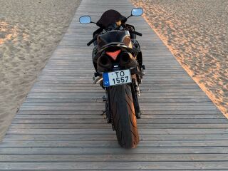 Yamaha YZF - R 1