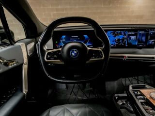 BMW iX xDrive 40 Sport Package 102кВ