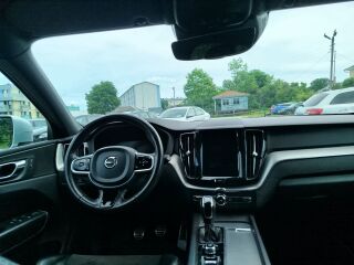 Volvo XC60 R-Desings Sensus 2.0 D3 110кВ