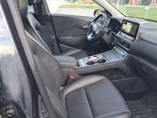 Hyundai Kona 28kW