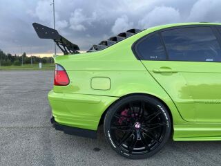 BMW 316 4.4 V8 270kW