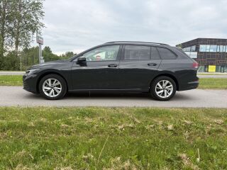 Volkswagen Golf Style 1.0 81кВ