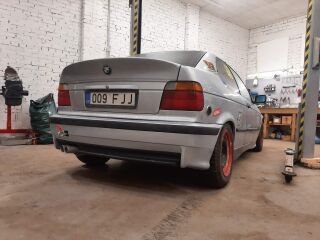 BMW 316 1.6 75kW