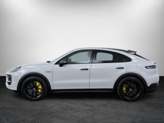 Porsche Cayenne E-Hybrid Turbo GT 4.0 V8 544kW