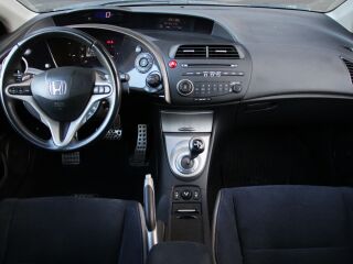 Honda Civic 1.8 103kW