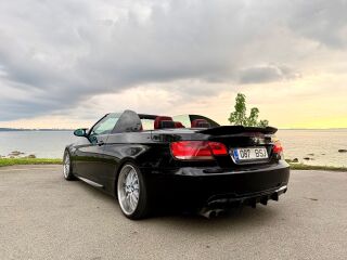 BMW 330 3.0 170kW