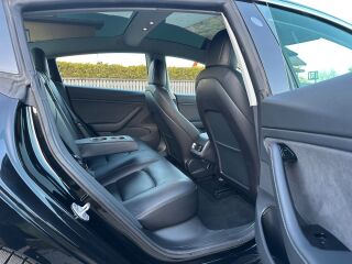 Tesla Model 3 Long Range AWD 153kW