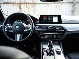 BMW M550 d Xdrive All options 3.0 294kW