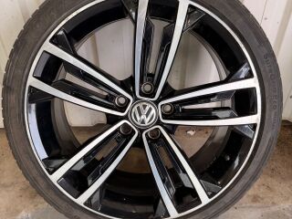 Volkswagen Golf GTD 2.0 TDI 135kW
