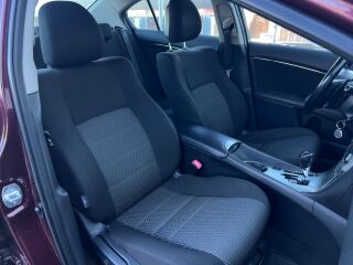 Toyota Avensis Linea Sol 1.8 108kW