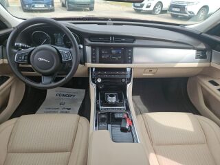 Jaguar XF 20d Portfolio 2.0 132кВ