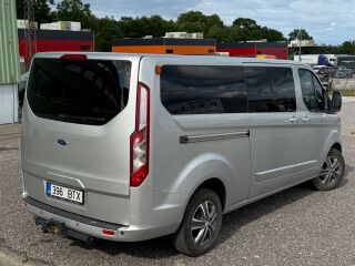 Ford Tourneo Custom Long Limited Edition 8k 2.2 R4 TDCi 114kW