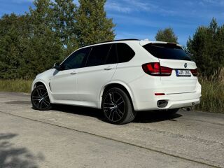 BMW X5 M-pakett 3.0 190kW
