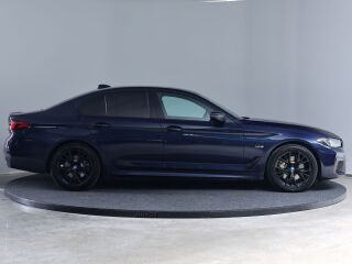 BMW 530 e xDrive M-Sportpakett 2.0 215кВ