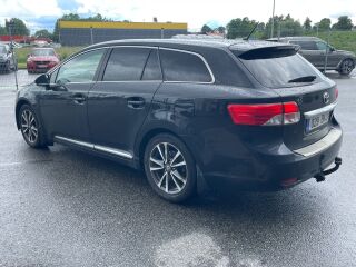 Toyota Avensis Linea Sol 2.2 D-CAT 2.2 110кВ