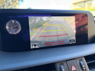 Lexus ES 300h +LPG 2.5 131kW