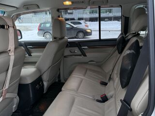 Mitsubishi Pajero 3.2 147kW