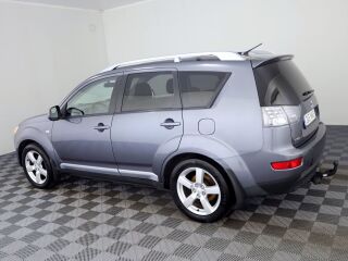 Mitsubishi Outlander Comfort 4x4 2.0 DI-D 103кВ