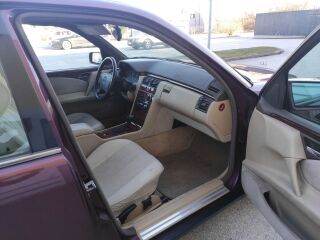 Mercedes-Benz E 200 2.0 R4 100kW