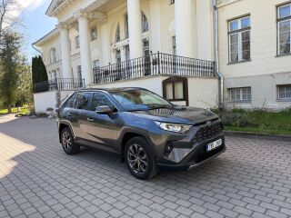 Toyota RAV4 Luxury Plus 2.0 129kW