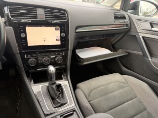 Volkswagen Golf Business TSI 1.5 110kW