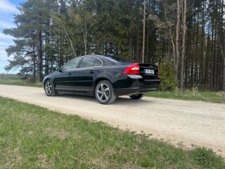 Volvo S80 2.4 R5 136kW