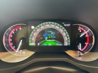 Toyota RAV4 Luxury 2.0 Petrol 129кВ