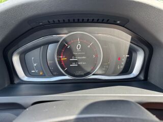 Volvo V60 R-Design 2.0 D4 140kW
