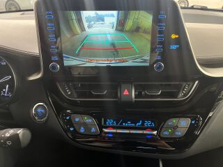 Toyota C-HR Luxury 1.8 72kW