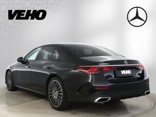 Mercedes-Benz E 220 4MATIC 2.0 D 145kW