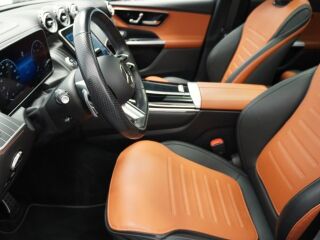 Mercedes-Benz GLC 220 4Matic AMG-line Night pakett 2.0 145kW