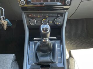 Skoda Superb 2.0 110kW