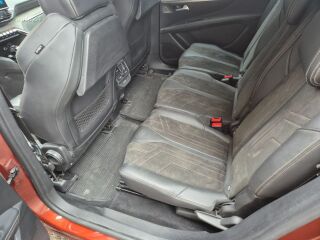 Peugeot 5008 1.5 96kW