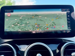 Mercedes-Benz C 220 2.0 143kW