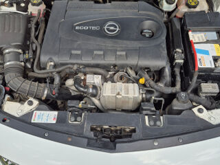 Opel Insignia SPORTS TOURER SW 2.0 143kW