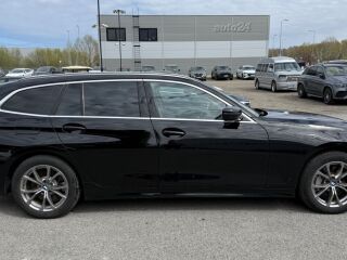BMW 330 e xDrive Touring Steptronic 2.0 215kW