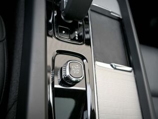 Volvo XC60 AWD BRIGHT PLUS INTELLI SAFE MY24 2.0 T6 Long range Plug-in Hybrid 293kW