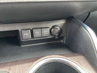 Toyota Highlander 2.5 140кВ