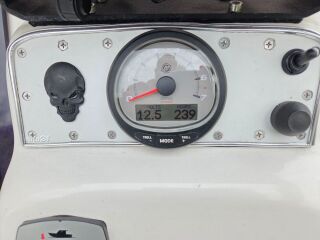 MAZURI 485K koos paadihaagisega Mercury F50 ELPT EFI