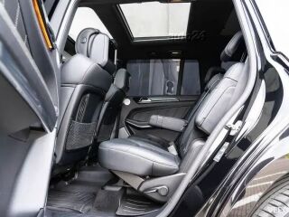 Mercedes-Benz GL 63 AMG 5.5 V8 Bi-Turbo 410kW